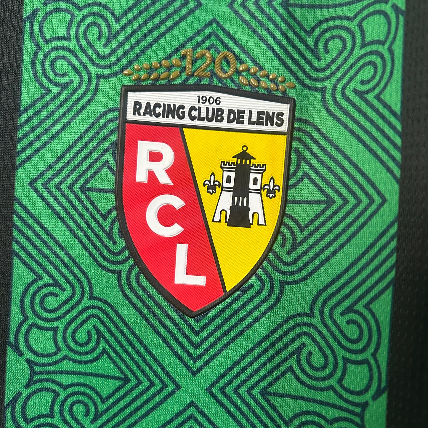 Lens 25/26 Visitante