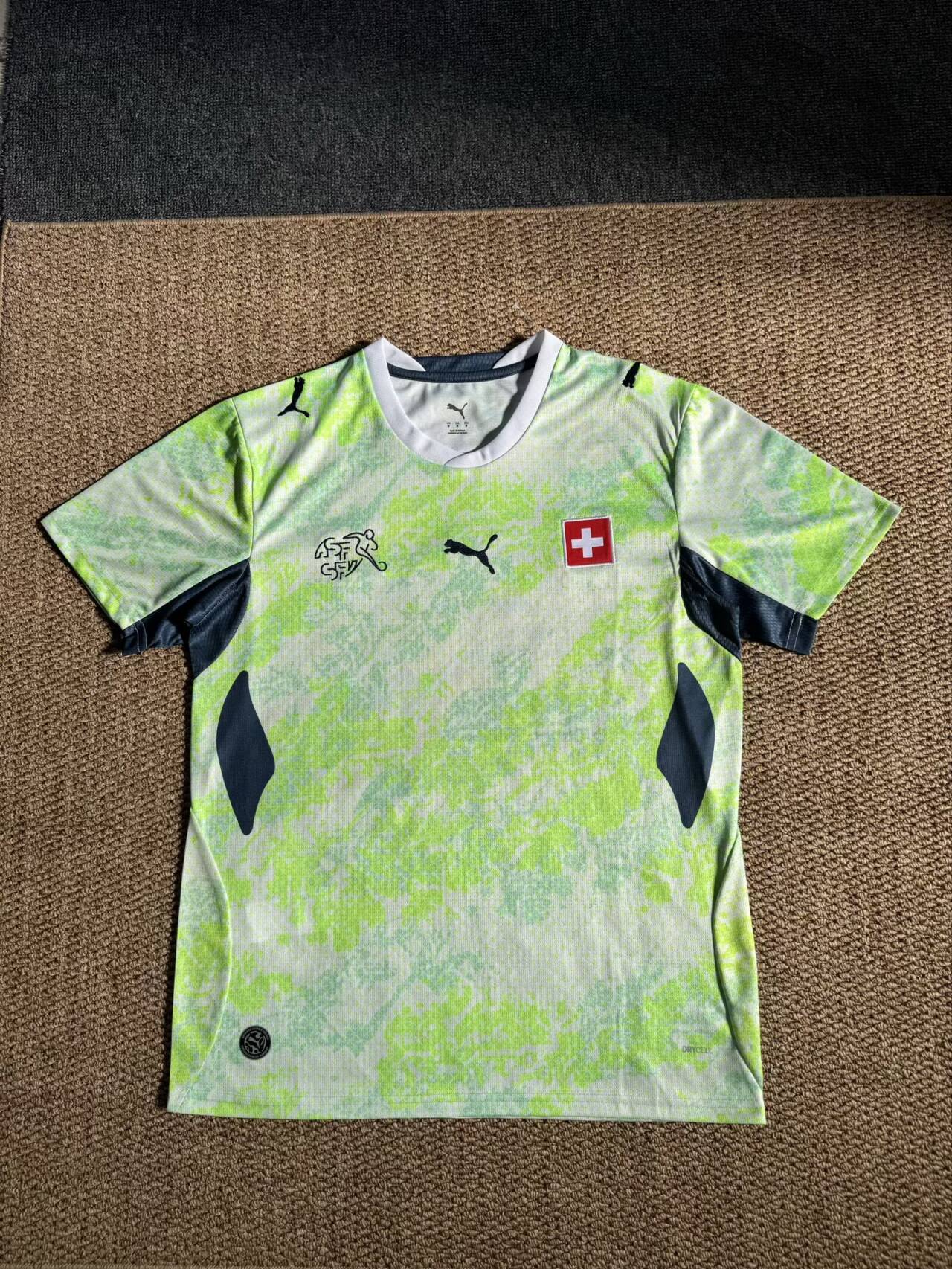 Camiseta Suiza 2026 Visitante
