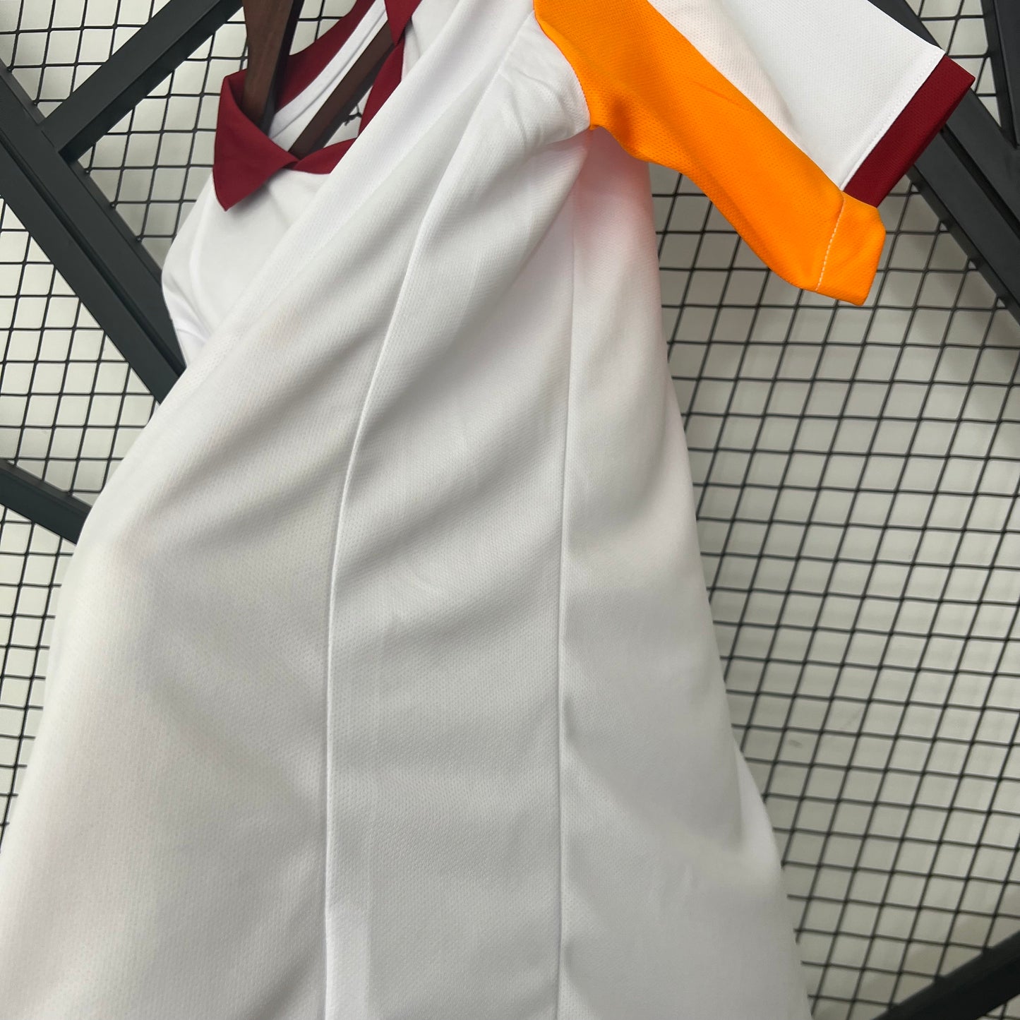 Galata 25/26 Visitante