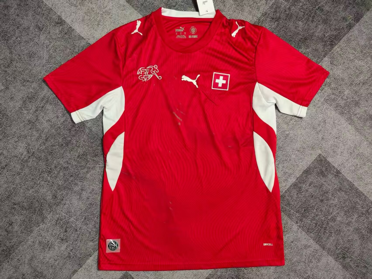 Camiseta Suiza 2026 Local